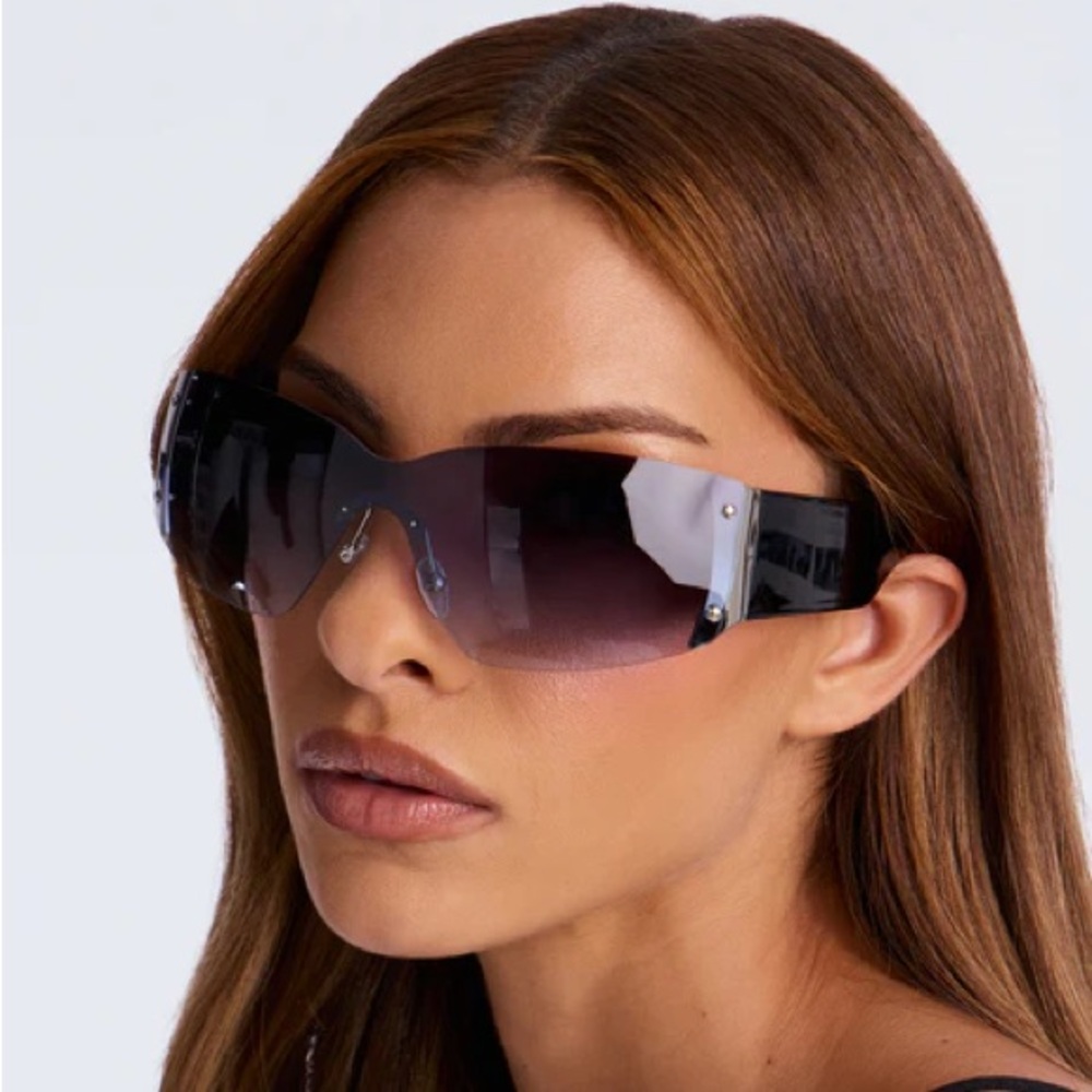 Shady Chic Black Rimless Shield Sunglasses NEW 🏷️